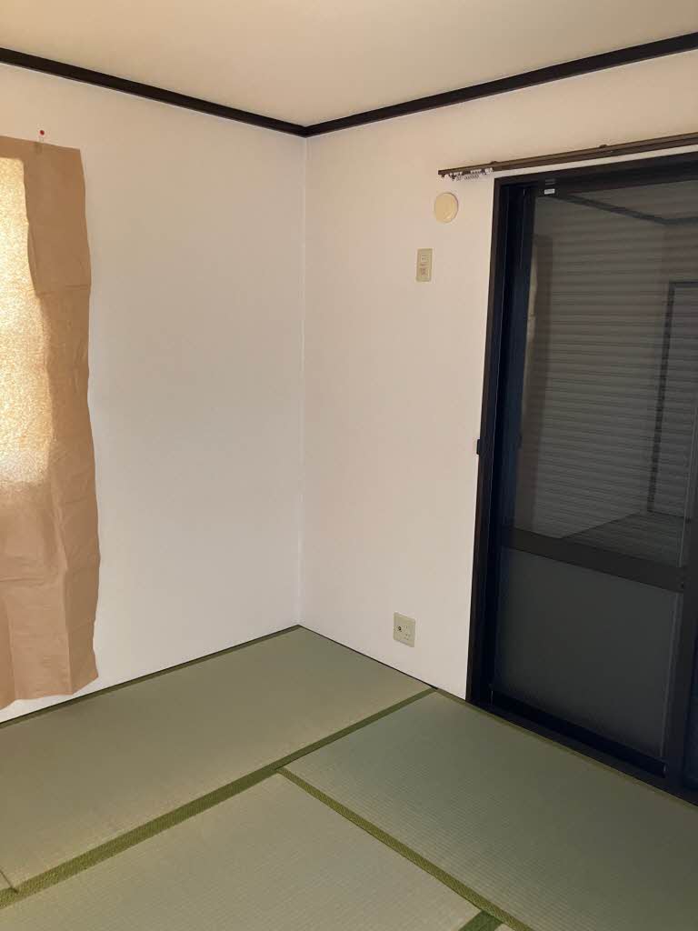 コ　モ　ド 0201号-4