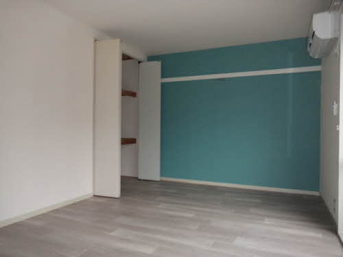 Ｍ．Ｃ．フレグランス 0202号-3