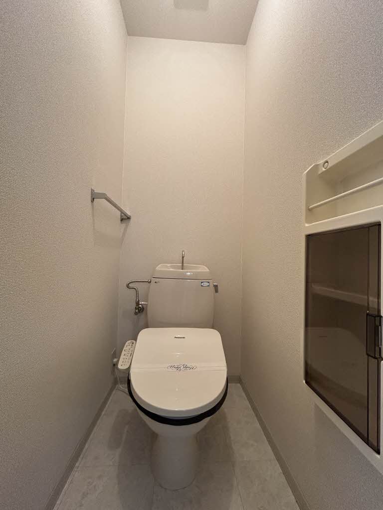 リバティ・アイ 0105号-6