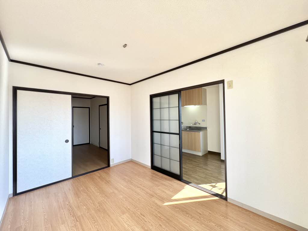 ハイツＳＱＵＡＲＥ 0202号-5