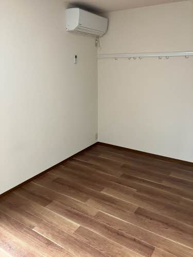 ヴィヴァーチェ田中 0201号-3