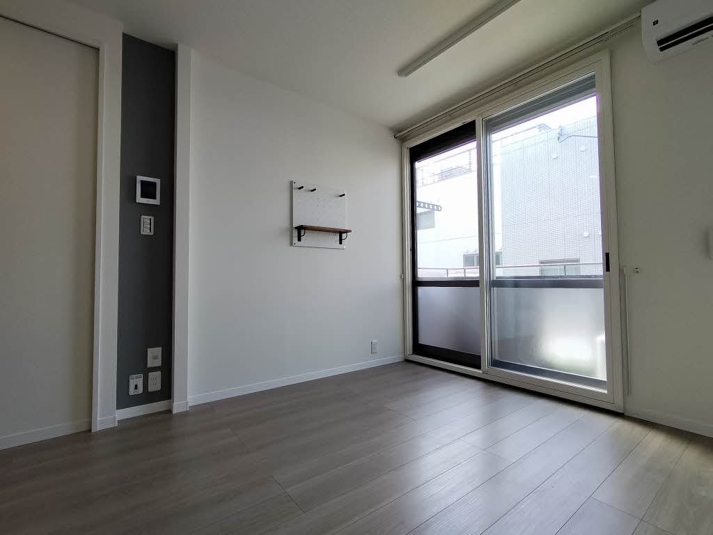 メゾン・ド・パーシモン 0101号-3