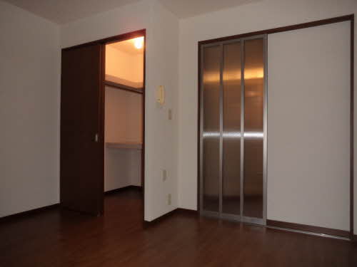 メゾン・ド・パーシモン 0203号-3