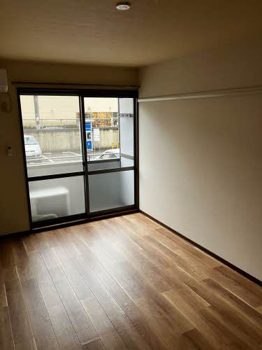 メゾン・ド・深草エル 0102号-2