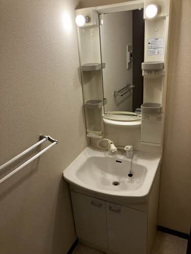 メゾン・ド・深草エル 0102号-7