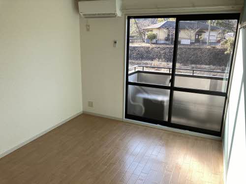 リバーサイド高野 0102号-4