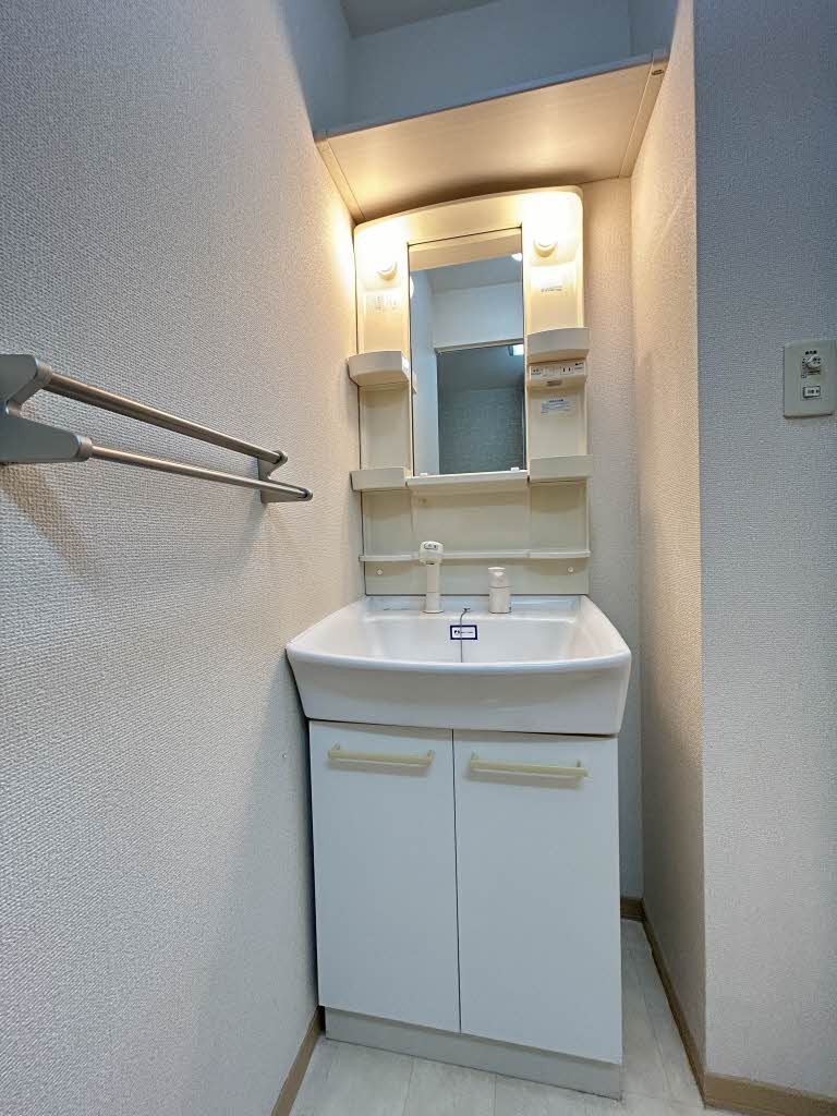 ドミ－ル向日 0203号-8