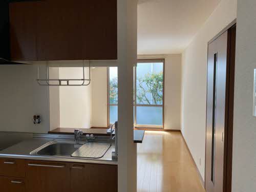 ラフィーネ葛野 0102号-3