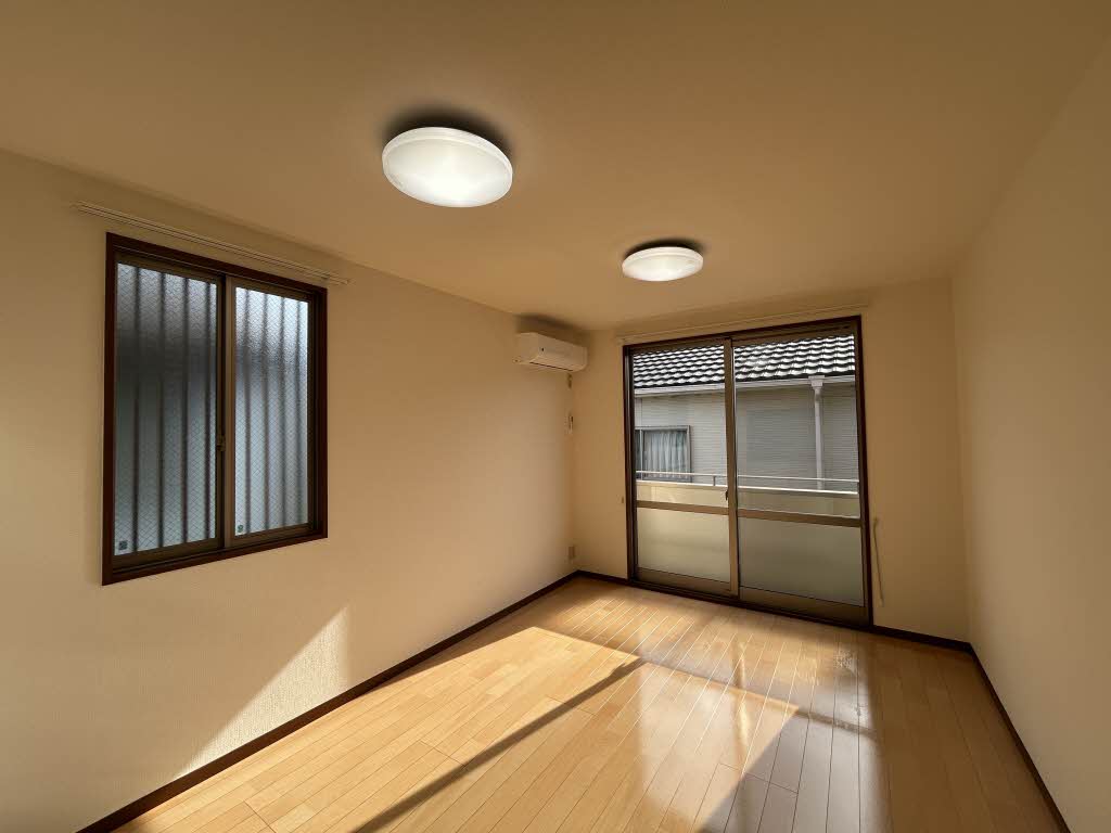 ラフィーネ葛野 0202号-3