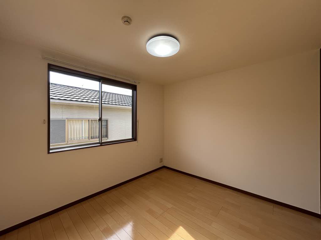 ラフィーネ葛野 0202号-4