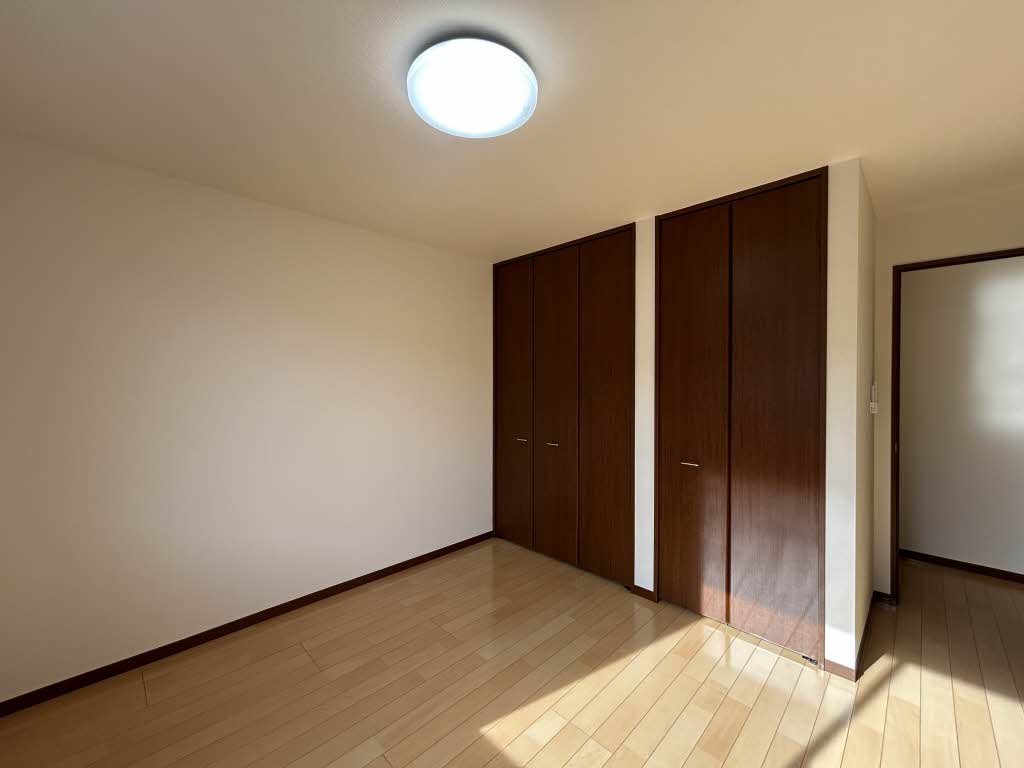 ラフィーネ葛野 0202号-5