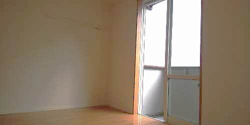 メゾンファミーユ A202号-3