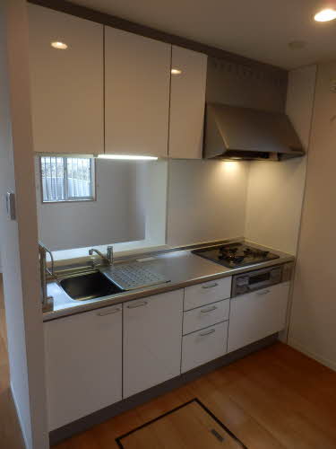 メゾンファミーユ B102号-3