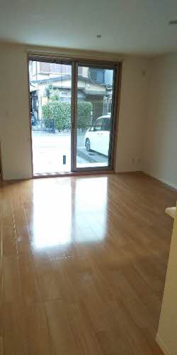 シャーメゾン沙羅 0102号-3