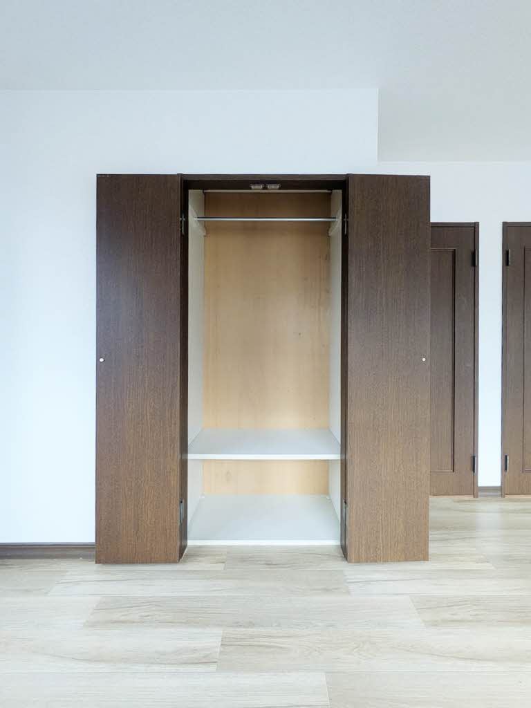 お問合せ番号：700076000001-5