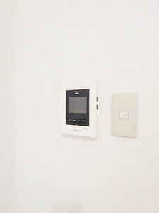 INA.Front 0202号-9