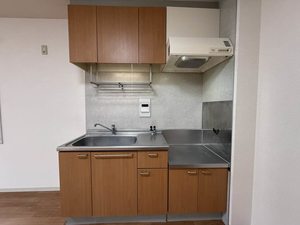 ガーデンコート緑ヶ丘A棟B棟 A203号-3