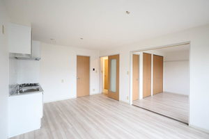 ガーデンコート緑ヶ丘Ａ棟Ｂ棟 B103号-3