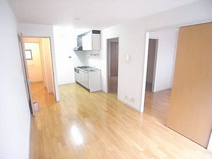 ＭＯＭＭＹ　ＢＥＬＬ　Ａ棟、Ｂ棟 B102号-2