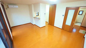 シャーメゾン安倉南 0201号-2