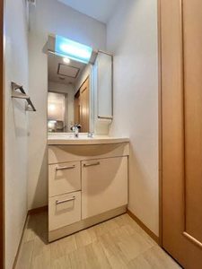 ツインコート　Ｗ棟 W201号-6