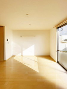 Ｒａｓｅｎ　Ｇａｒｔｅｎ 0105号-3