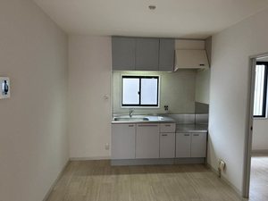 メゾン・ヴィルヌーブ 0102号-3