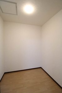 ツイン・アイリス B000号-10