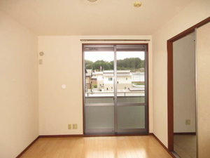 ディアコートA・B・C・D・E・F E201号-2