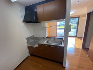 クラージュ 0102号-3