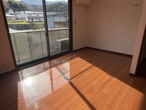 クラージュ 0202号-3