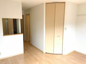 メゾンララルー 0101号-2