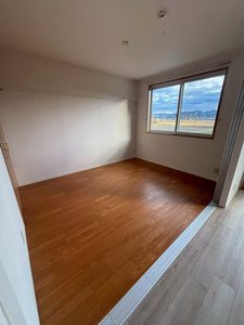 リジエール南屋敷Ⅰ・Ⅱ 1202号-4