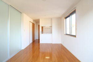 シャーメゾン楽音寺 F201号-2