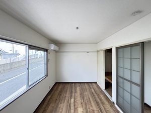 フレグランス西岡本 0101号-2