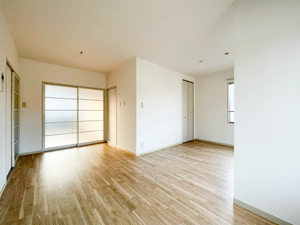 ローザパレスＥ E211号-3