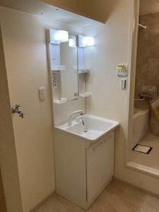 ディアスＫ・Ｔ・Ｔ 0101号-8