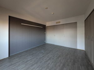 ヴィラ　ヴァレ　オカモト　イースト 0405号-2