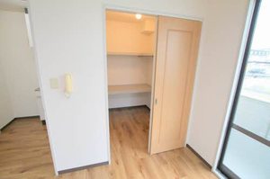 シャーメゾン行基 0203号-4