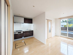 トレビアン燦 0101号-2