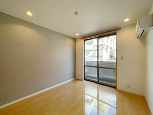 シャーメゾンセントラル神戸 0103号-2