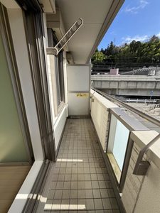 エスメラルダ谷上 0205号-10