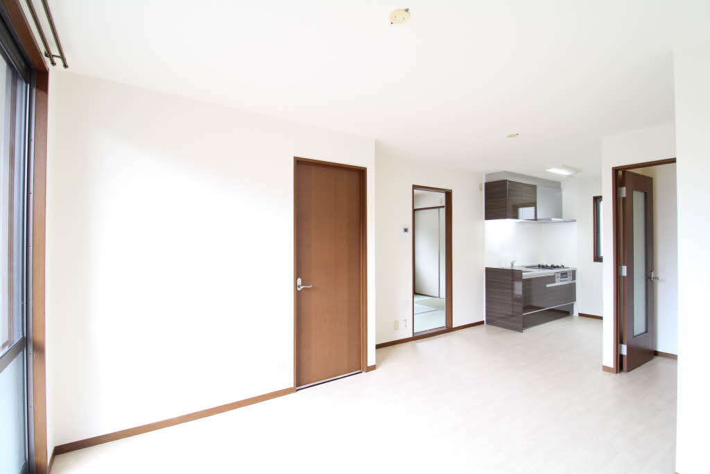 Ｃａｓａ　Ｃａｒｉｎａ 0101号-2