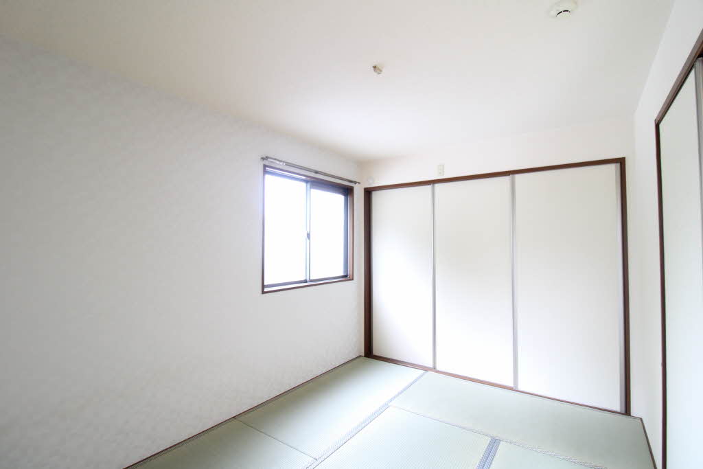 Ｃａｓａ　Ｃａｒｉｎａ 0101号-8