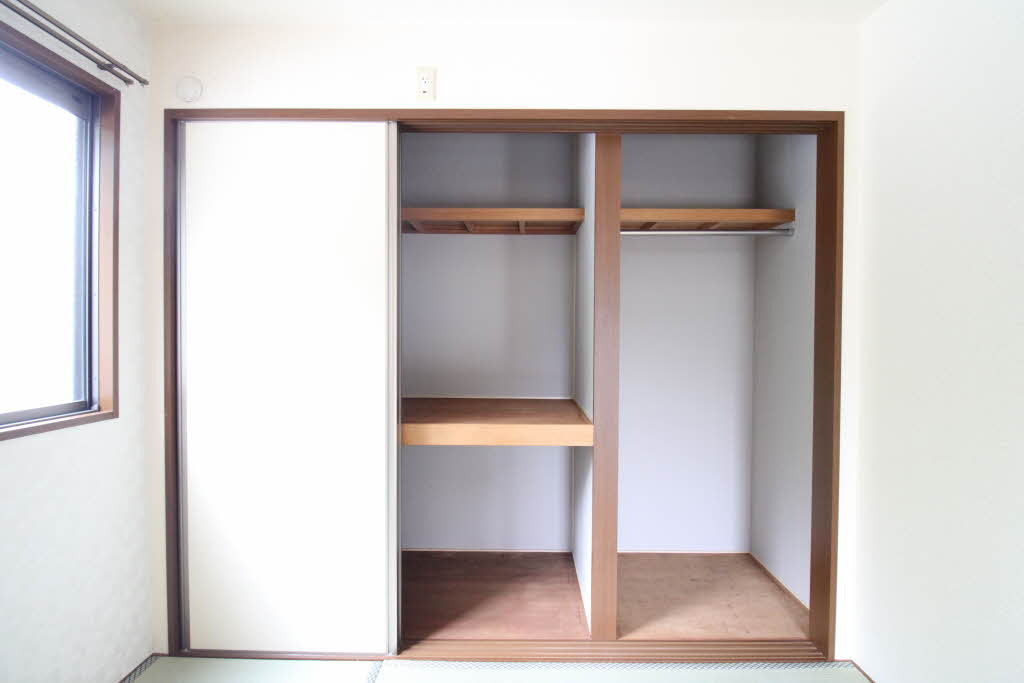 Ｃａｓａ　Ｃａｒｉｎａ 0101号-9