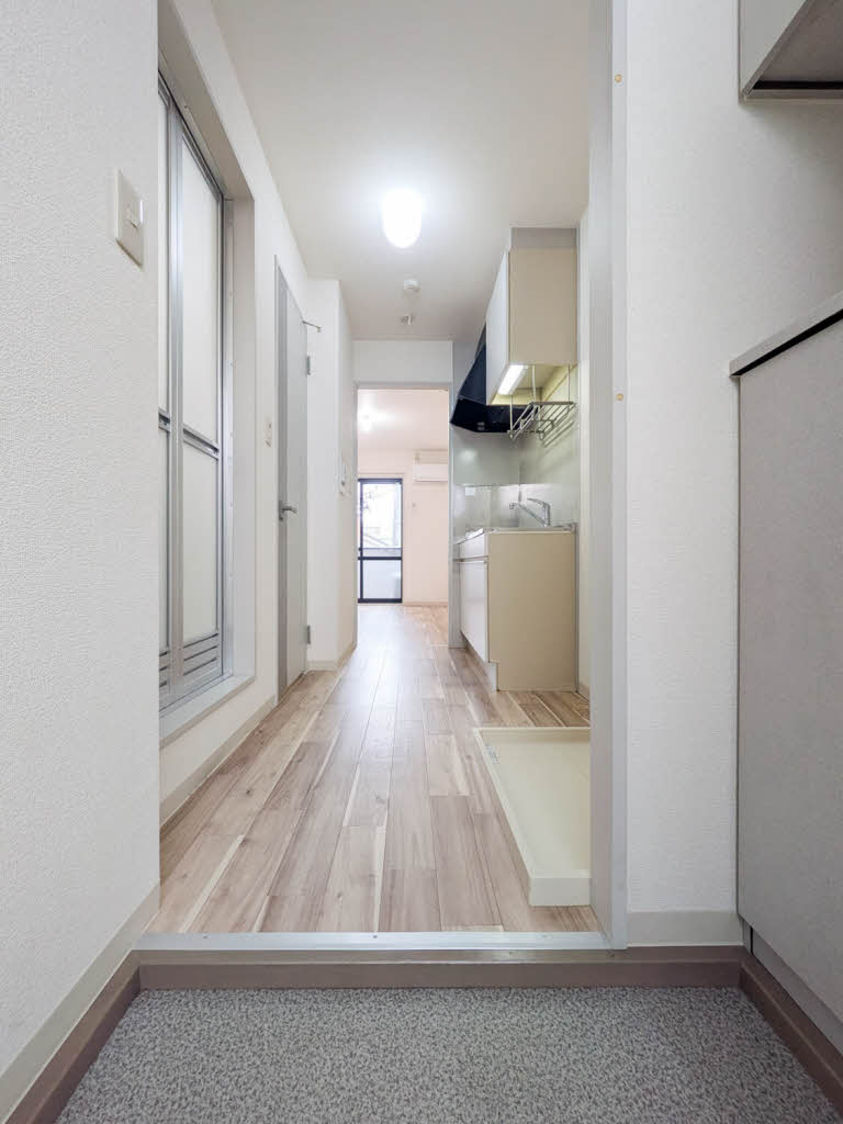 INA.Front 0202号-11