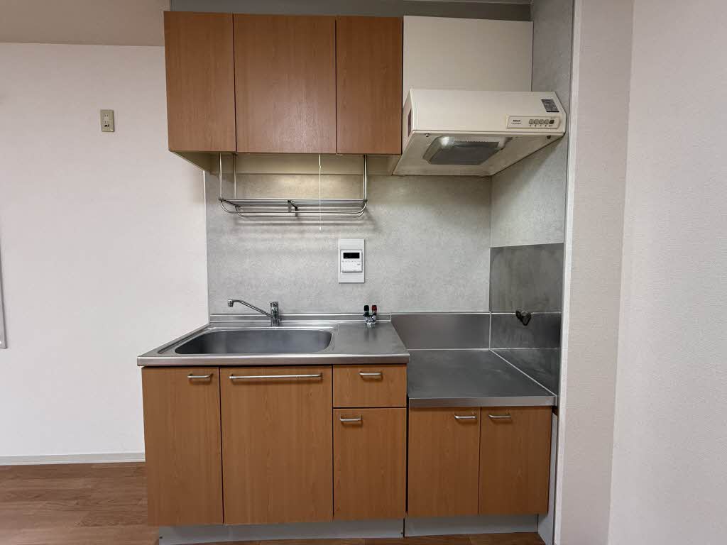 ガーデンコート緑ヶ丘A棟B棟 A203号-3