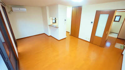 シャーメゾン安倉南 0201号-2