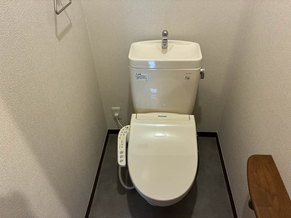 シャ－メゾン川本 0207号-8