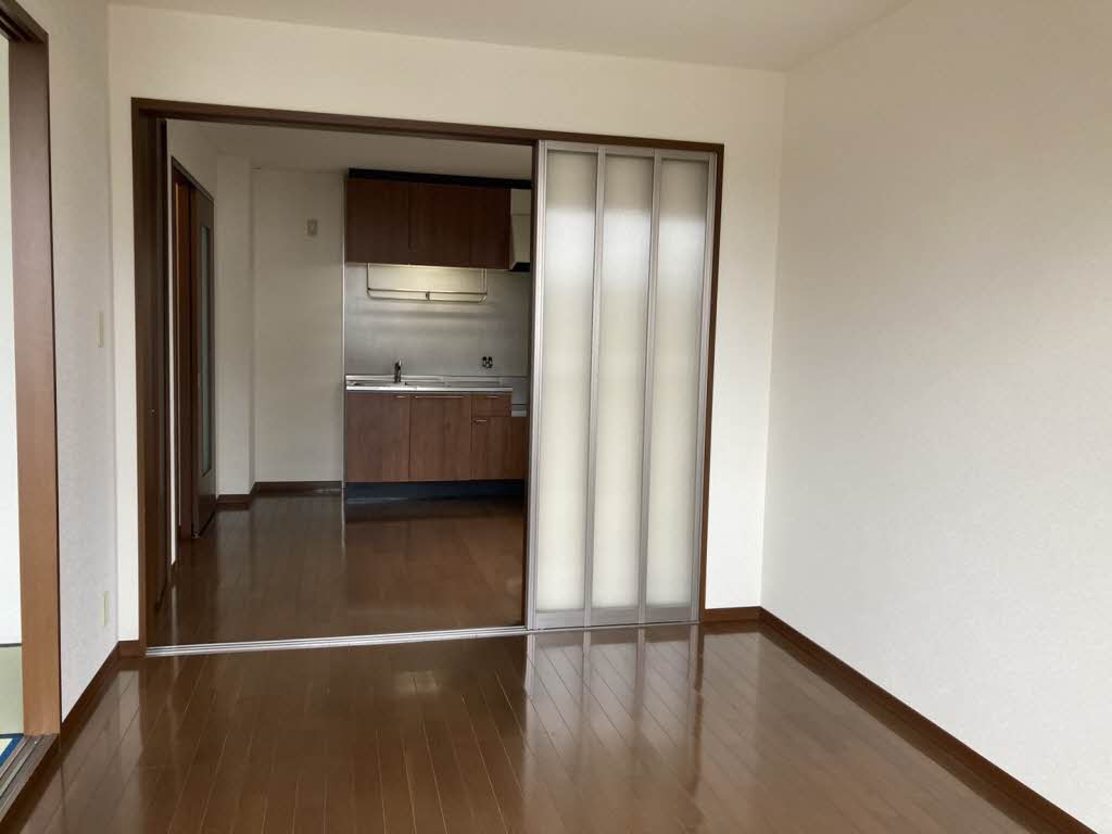 ファミールプラザ ヴェルデ 0102号-2